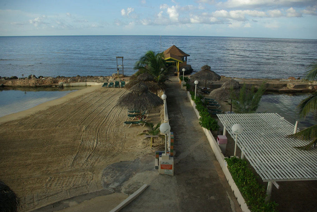 Club Ambiance (Adults Only) Runaway Bay Exterior foto
