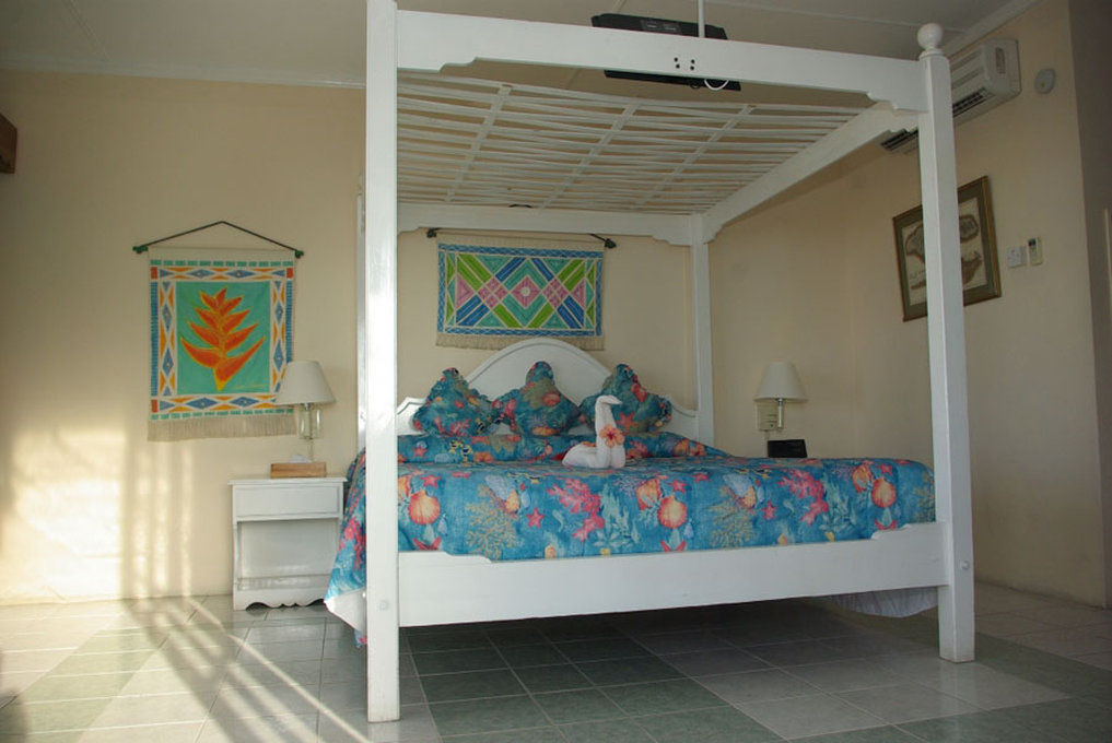 Club Ambiance (Adults Only) Runaway Bay Exterior foto